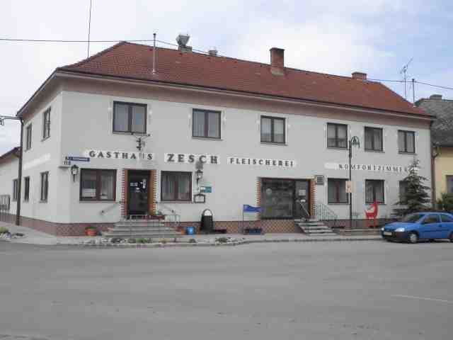 Schrattenberg, GH der Zesch