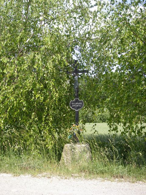 Kreuz beim Fazihof